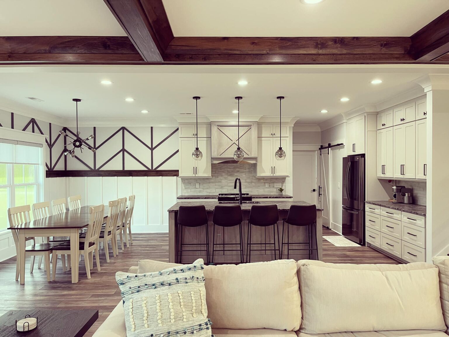 Gallery JAK and Trim